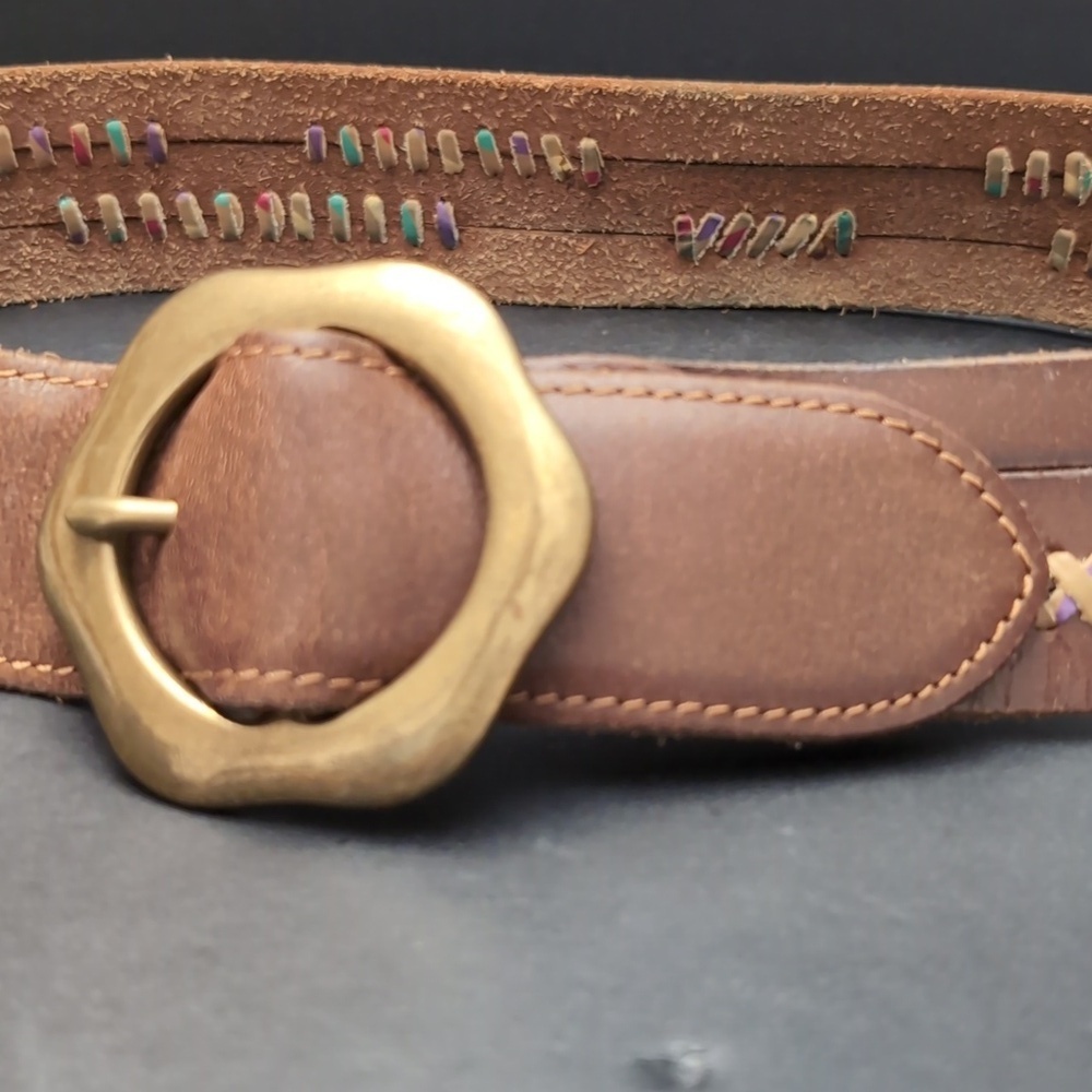 Lucky Brand Women's Brown Leather Belt with Multi-colored Stitching . - Picture 2 of 9